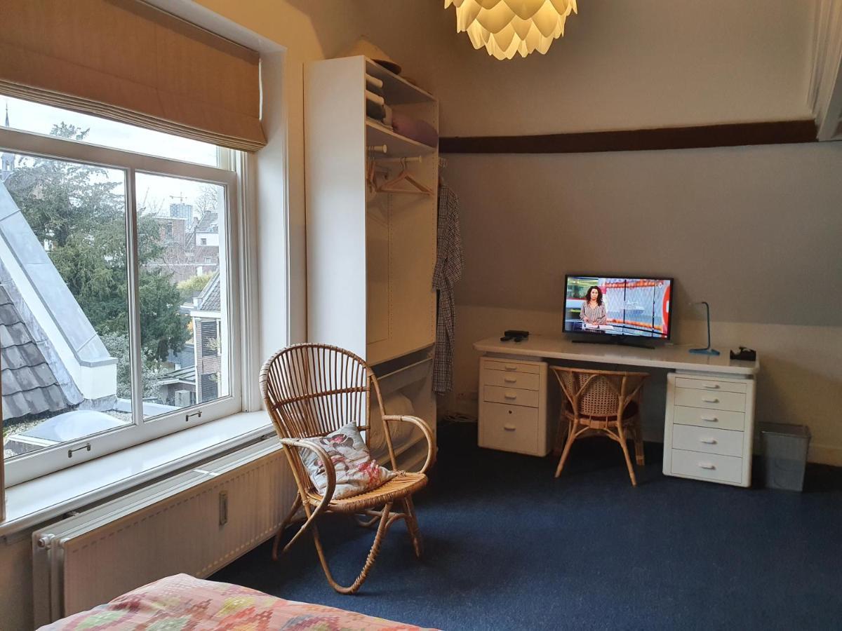 Large Historical Apartment & Canal Terrace Utrecht Ngoại thất bức ảnh