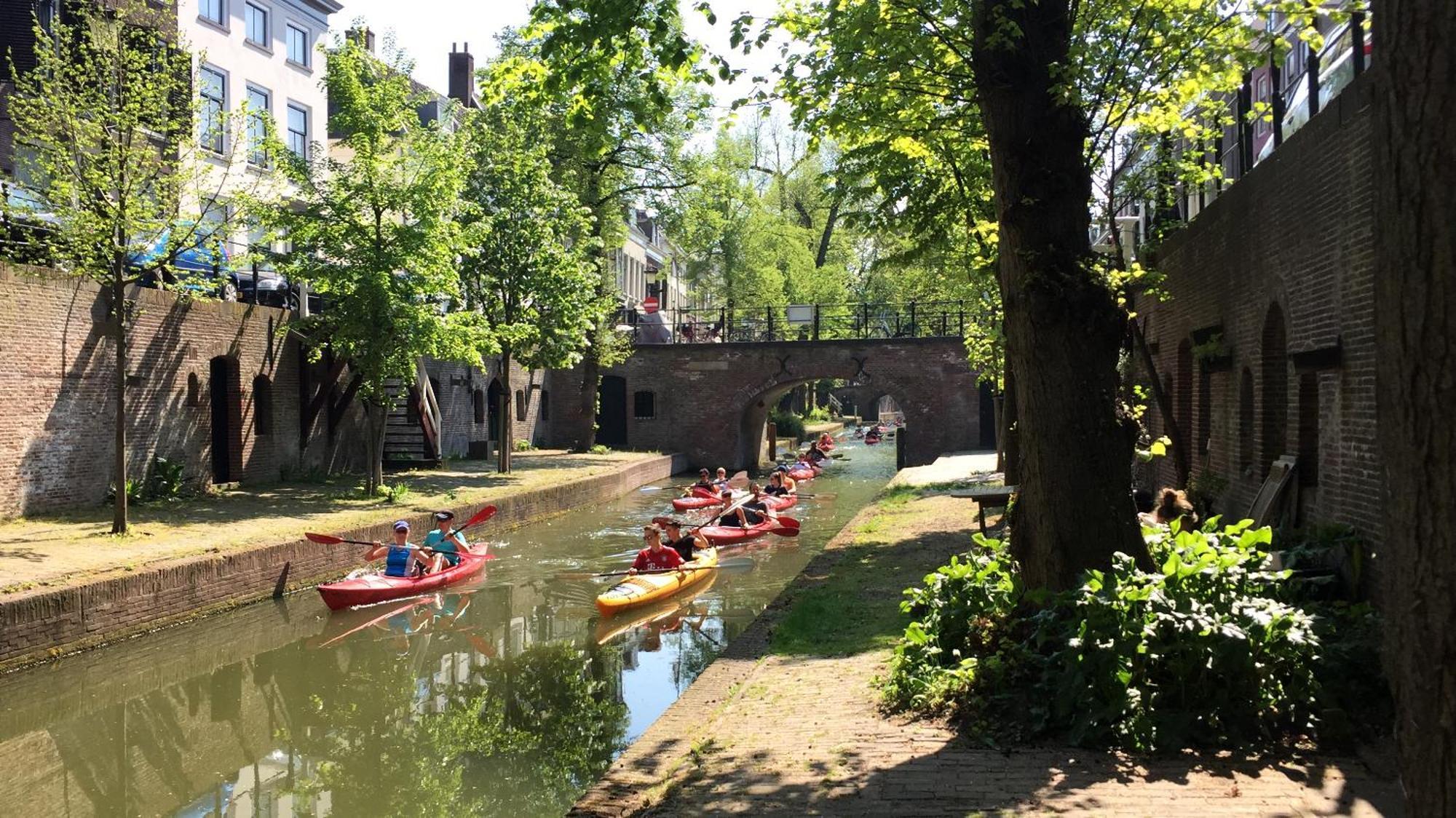 Large Historical Apartment & Canal Terrace Utrecht Ngoại thất bức ảnh
